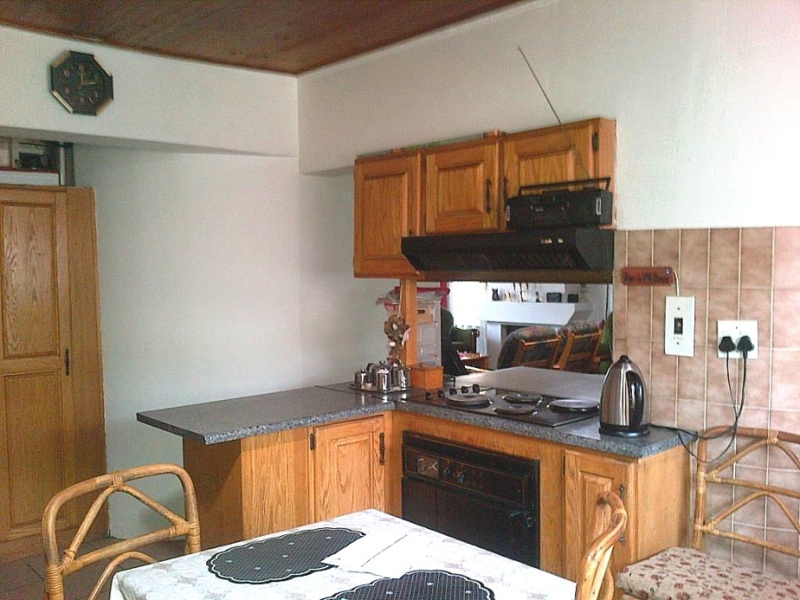 To Let 4 Bedroom Property for Rent in Vaalpark Free State